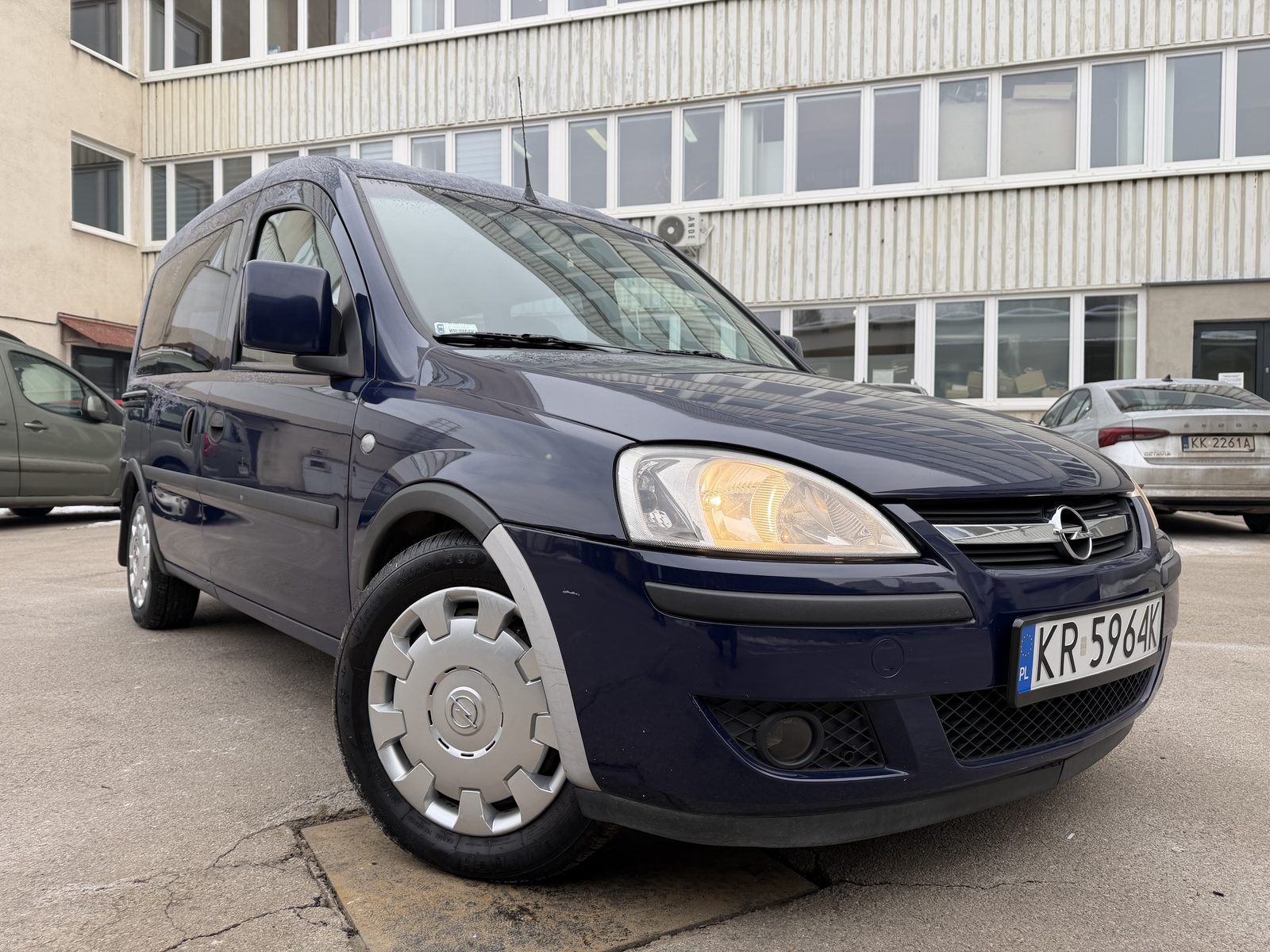 Samochód osobowy Opel Combo (2006) — sprzedaż z wolnej ręki — zdjęcie